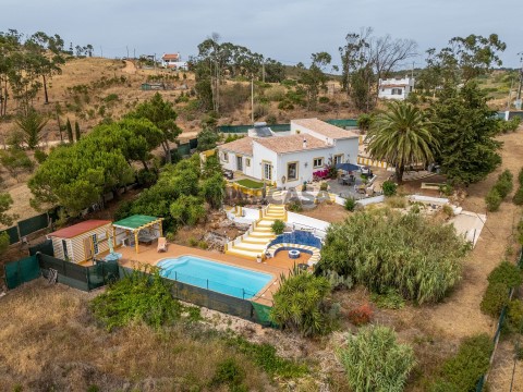 Huis 4 kamers Op Barão de São Miguel, Vila do Bispo