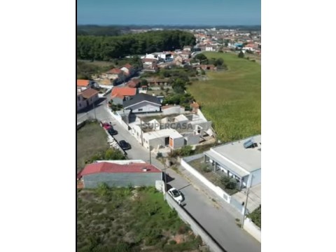 Moradia Geminada T3 Duplex em Válega, Ovar