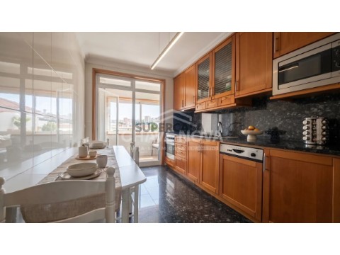 Apartamento T2 em Ermesinde, Valongo