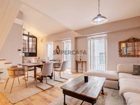 Moradia T2 em Santa Maria Maior, Lisboa