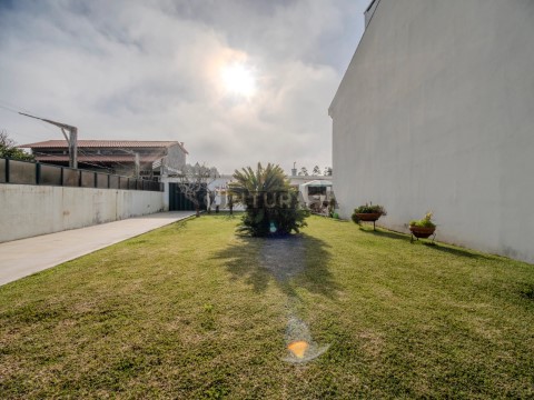 Terreno Urbano em Lavra, Matosinhos