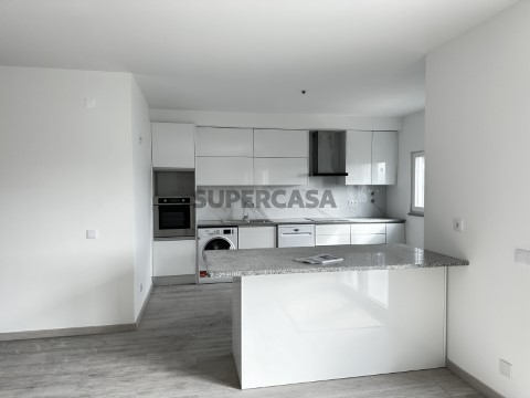 Apartamento T3 na Rua de São Salvador, Cidade de Santarém