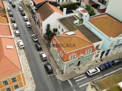 Setúbal, Bairro Salgado - Edifício