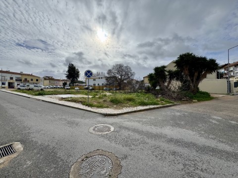 Setúbal, Bairro da Monarquina - Terreno