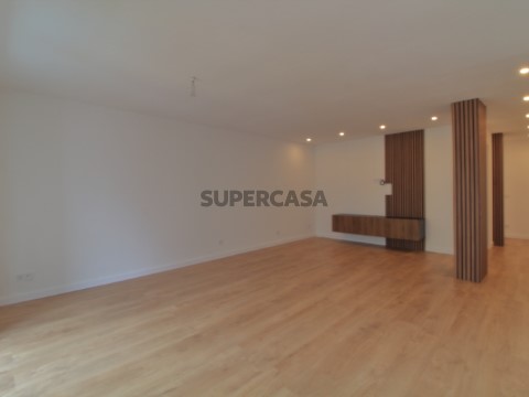 Setúbal, Bairro do Liceu - OpenSpace (Sala)