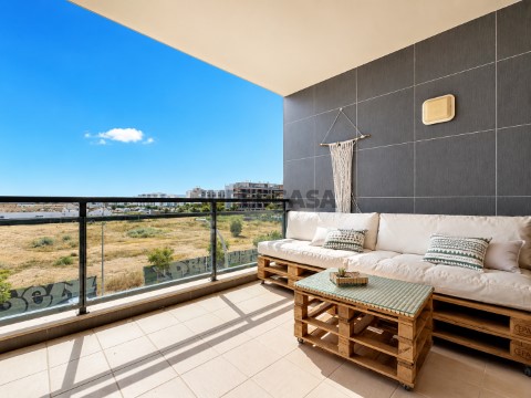 Apartamento T2 na Rua Custódio Domingos Pereira Neto, Olhão