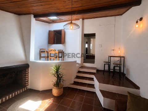 Moradia renovada com charme em Torres Novas