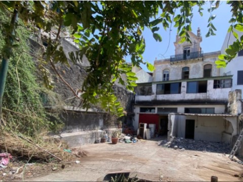 Prédio em Santa Luzia, Funchal