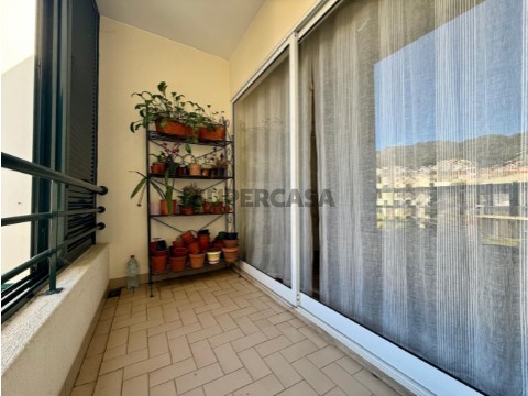 Apartamento T4 em Santo António, Funchal