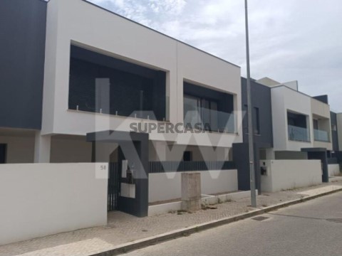 Moradia T3 em Caparica e Trafaria, Almada