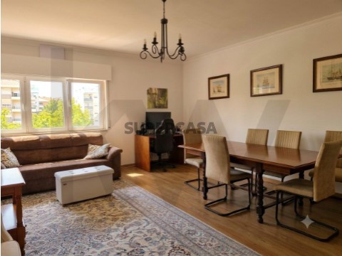 Apartamento T2 em Algés, Linda-a-Velha e Cruz Quebrada-Dafundo, Oeiras