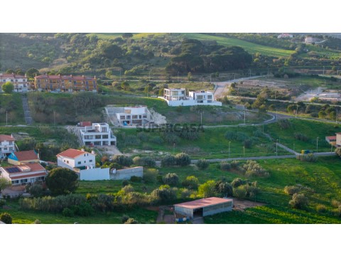 Lote para Construção em Alenquer (Santo Estêvão e Triana), Alenquer