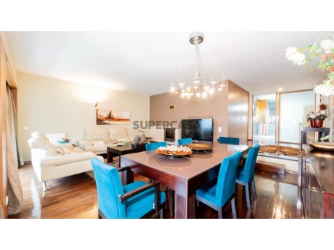 Apartamento T3 em Creixomil, Guimarães