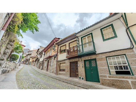 房子 4 卧室 在 Oliveira, São Paio e São Sebastião, Guimarães