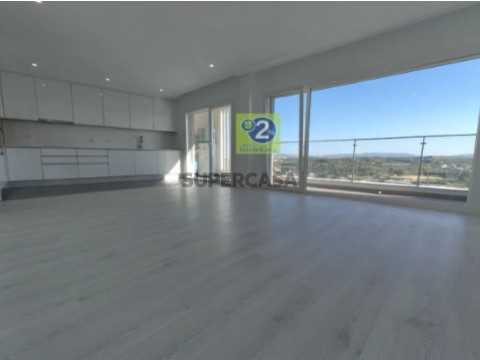 Apartamento T3 em Corroios, Seixal