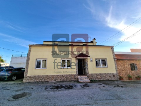 FACHADA (2)