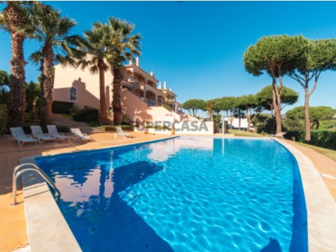 Moradia Duplex T3+1 em Condomínio Privado em Vilamoura