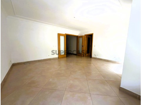Apartamento T2 - Loulé