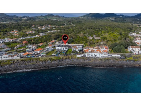 Moradia T4+1 em Nossa Senhora do Rosário, Lagoa (São Miguel)