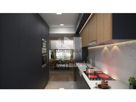 Moradia T3 com 3 Suites, Piscina e Rooftop - Nova