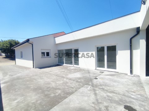 Excelente Moradia T4 térrea isolada - Vagos