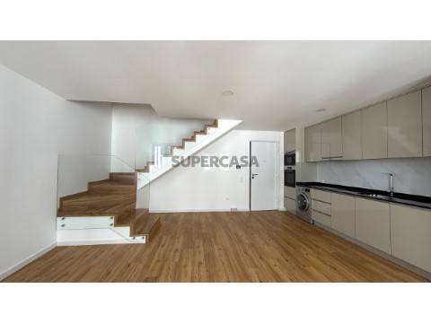 Fantástico Apartamento T2 Duplex em Plena Zona Histórica de Aveiro