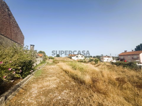 Terreno para construção com 2.699 m² - A 10 Minutos de Aveiro - AZURVA