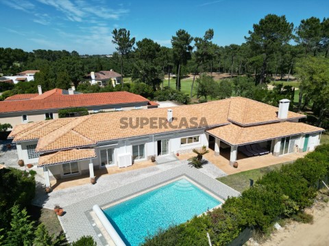 Moradia T4 com Piscina e Vista Golf | Quinta do Perú Golf & Country Club 1