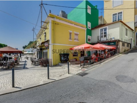 Prédio em Almada, Cova da Piedade, Pragal e Cacilhas, Almada