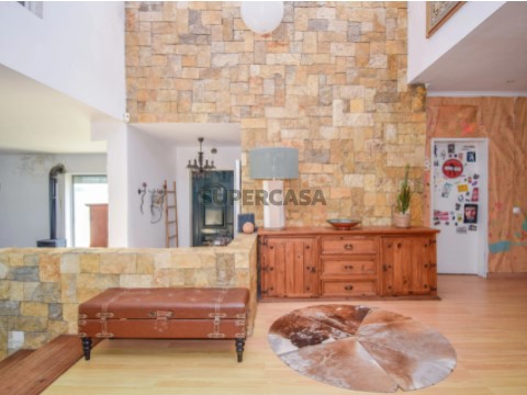 Moradia T6 em Rio de Mouro, Sintra