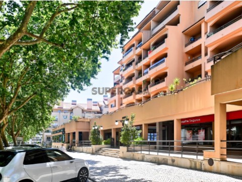 Apartamento T3 em Cascais e Estoril, Cascais
