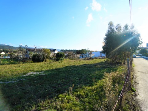 Terreno edificable, cerca del centro de Valença