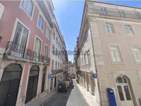 Prédio na Rua da Padaria, Santa Maria Maior
