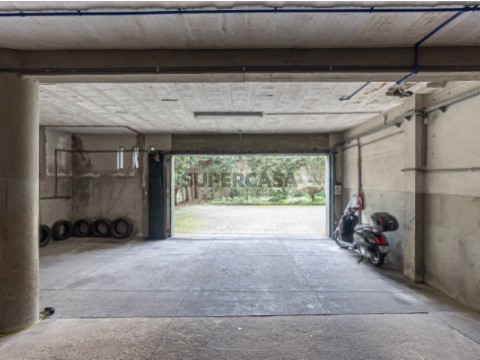 Garagem em Aldoar, Foz do Douro e Nevogilde, Porto