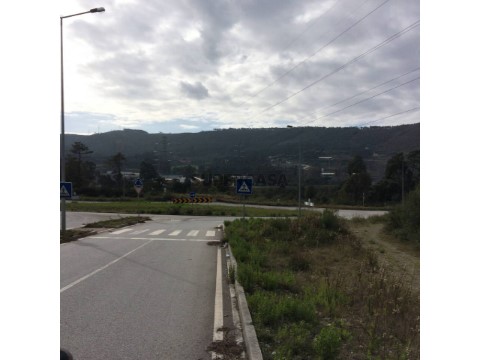 gewerbliches Grunstück auf Campo, Valongo