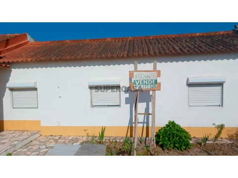 Vivenda Carvalhal lote 784m2