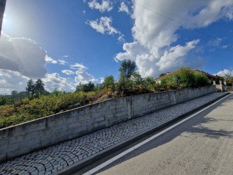 Terreno em Cavernães, Viseu