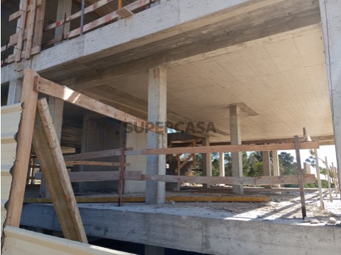 Duplex T2+1 em R.Augusto Abelaira, Corroios