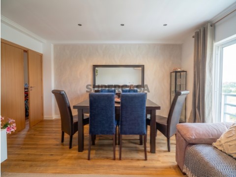Apartamento T2, Ferreiras Sala de jantar