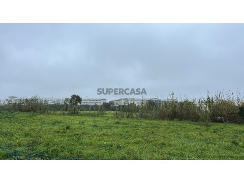 Terreno em Quelfes (1)
