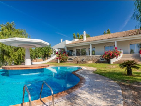 Moradia com 6 quartos, jardim, 2 piscinas, Estoi - Faro