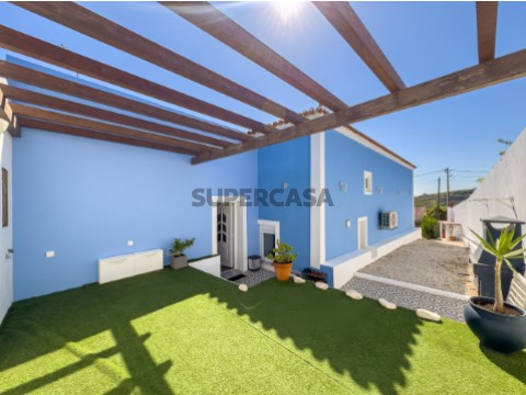Moradia, A Casa das Casas