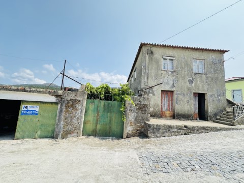 Moradia T3 em Santa Marta de Portuzelo, Viana do Castelo