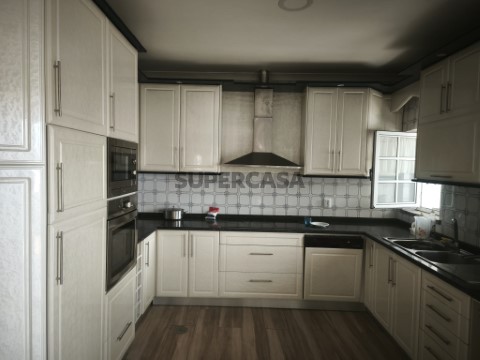 Apartamento T10