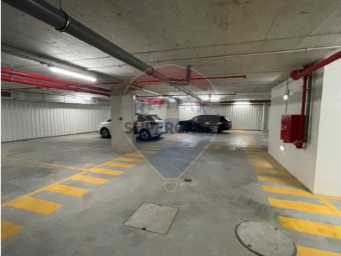 Garage in Misericórdia, Lisboa