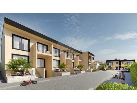 Moradia T3 em Carcavelos e Parede, Cascais