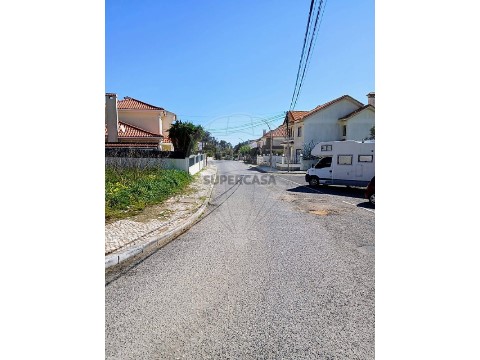 Terreno em Ramada e Caneças, Odivelas