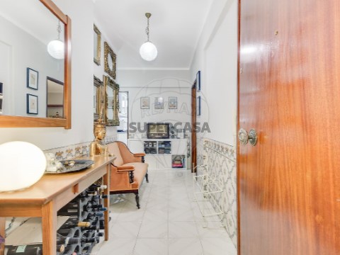Apartamento T2 em Odivelas, Odivelas
