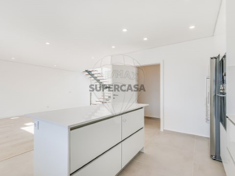 Moradia T4 em Vialonga, Vila Franca de Xira