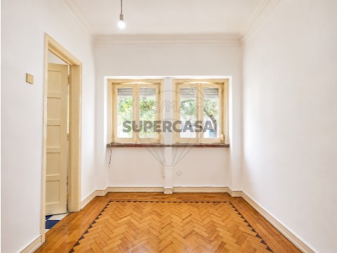 Apartamento T0 em São Domingos de Benfica, Lisboa